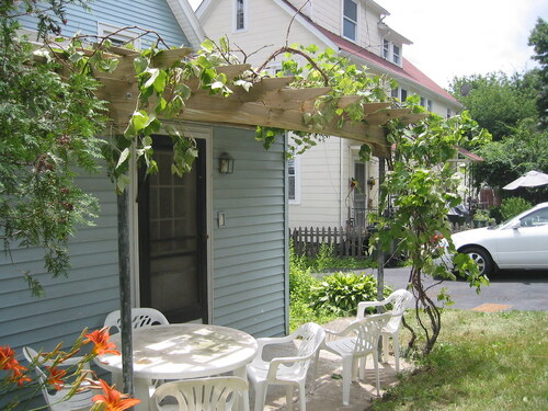 Close shot of the finished pergola
